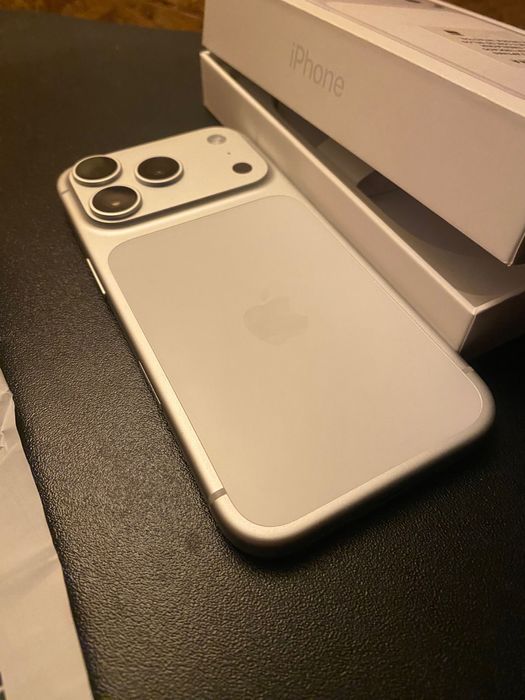 iPhone 17 Pro - 256 G