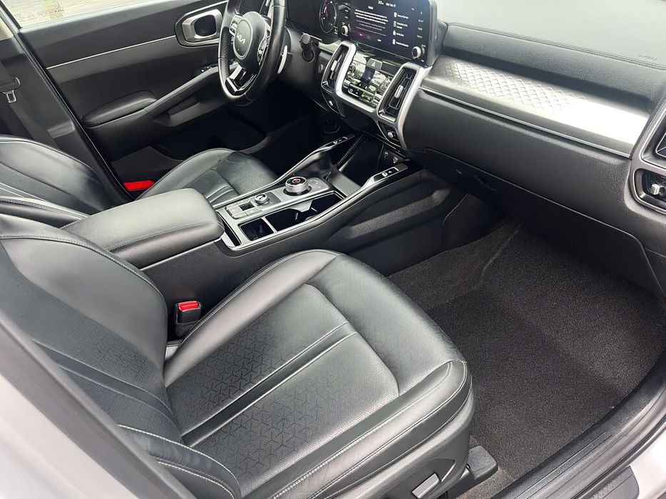 Kia Sorento hyb      2022
