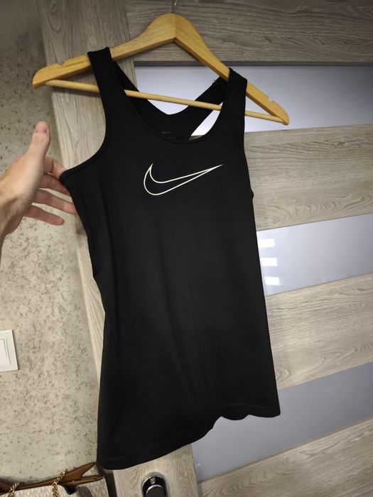 Czarny top damski oddychający Dri -Fit Nike xs