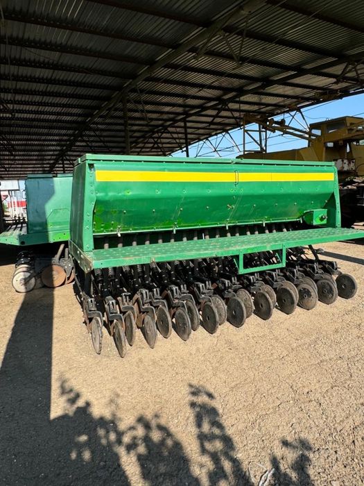 Сеялка John Deere 455 | 2006 год | Быстрым ХОРОШИЙ ТОРГ