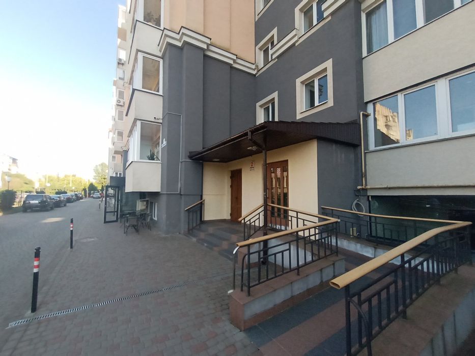 Продаж магазин Львів вулиця Рубчака