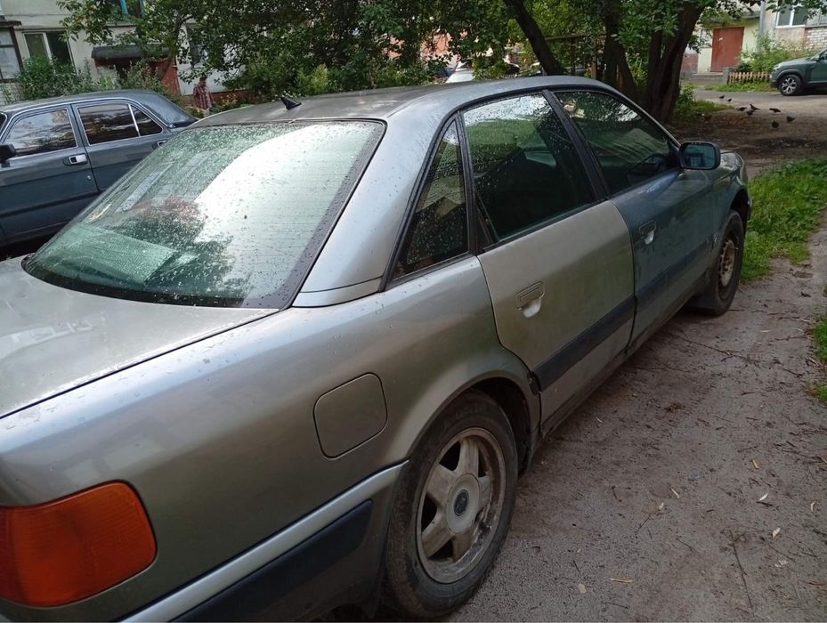 Продам Ауди 100 С4