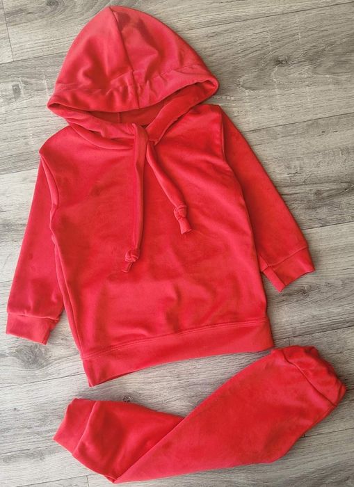 Велюровий костюм