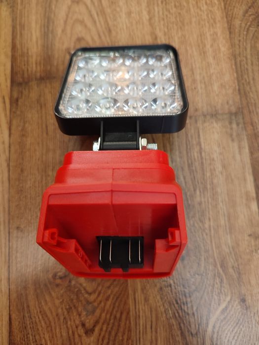 Lampa LED do bateri Milwaukee m18