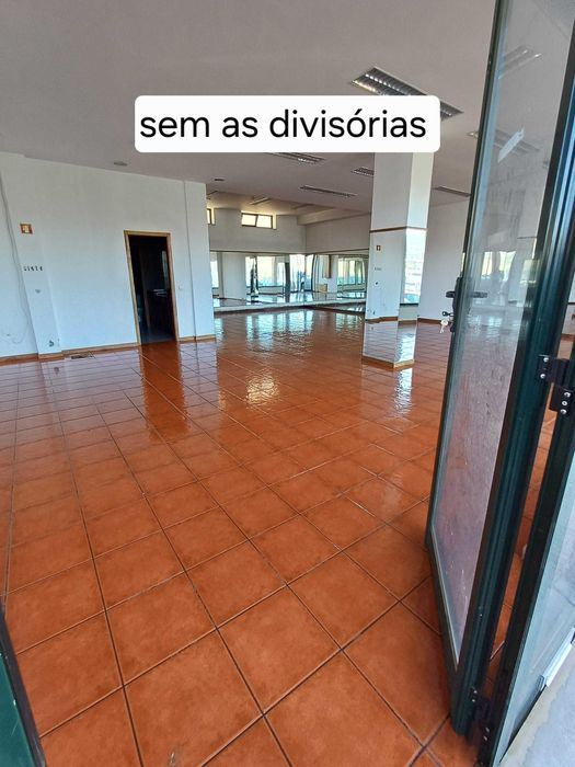 Espaço comercial 100M2