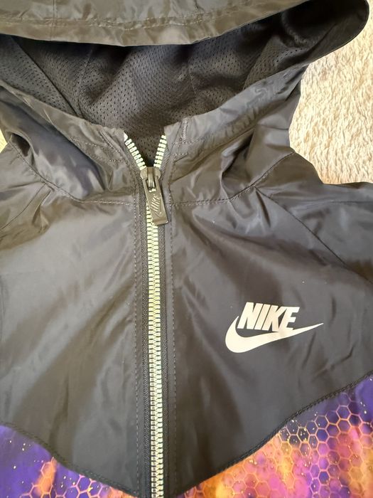 Куртка-ветровка  Nike (4-5р) НОВА