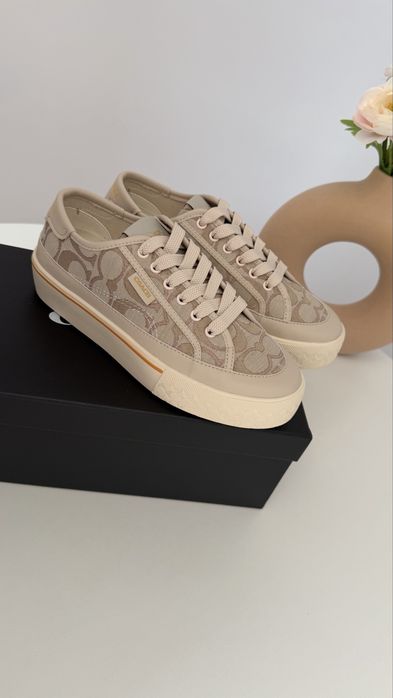 Кеди Coach в наявності 37-41 кросівки коач