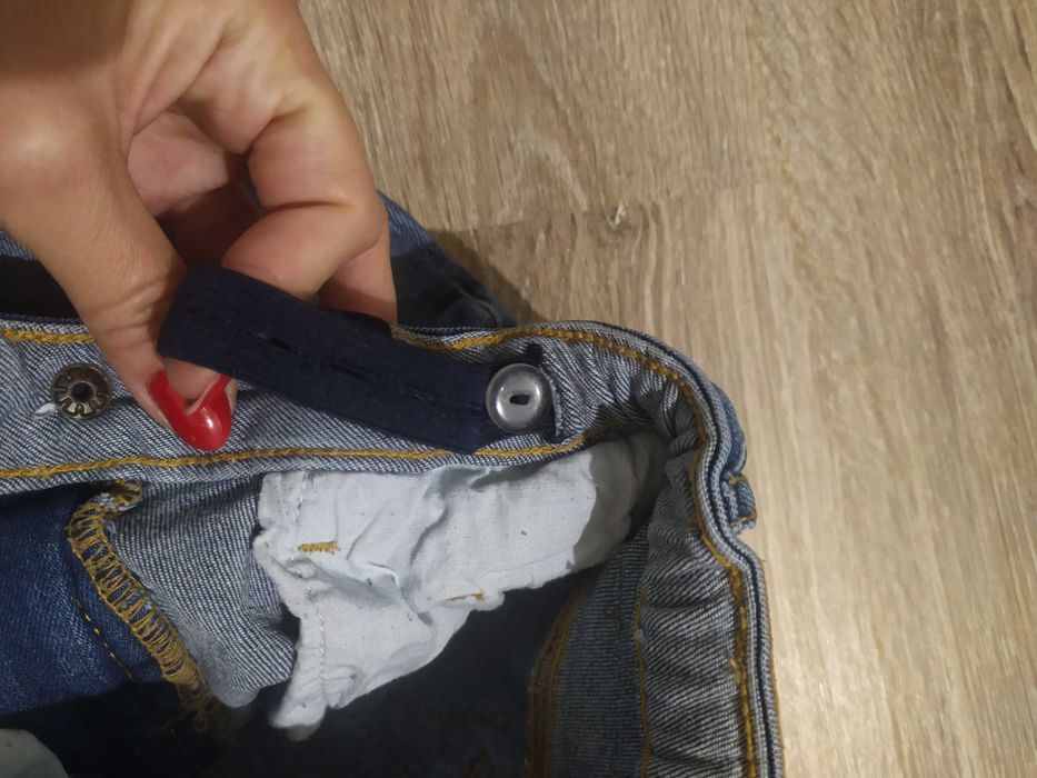Spodnie jeansowe dla chłopca Zara