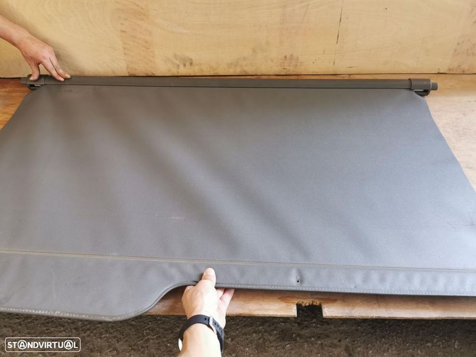 Chapeleira / cortina da mala land rover discovery TD5 Ano 99-04