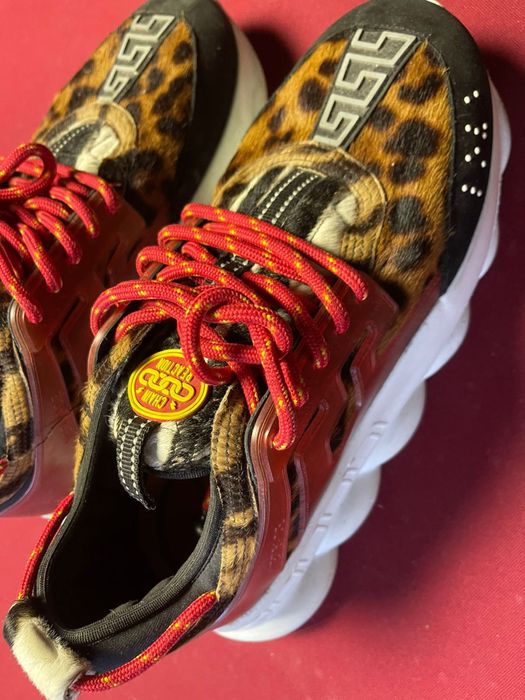 Продам Versace Chain Reaction