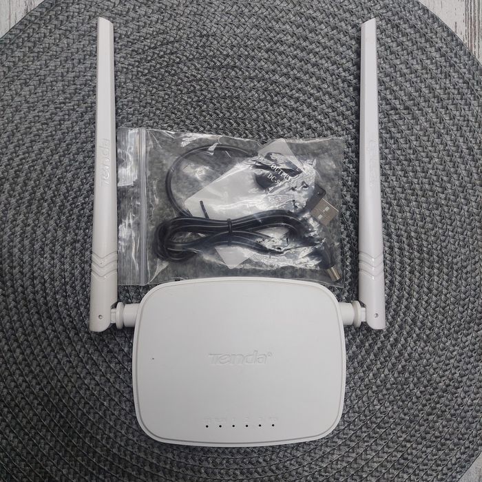 Переходник 5v на 9v + Маршрутизатор Tenda N301