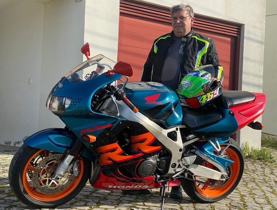 Cbr 900 rr fireblade