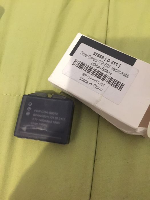 Battery for Canon LP-08, I have 2 new ones, and CGA-S007 for Panasonic64740227243009121