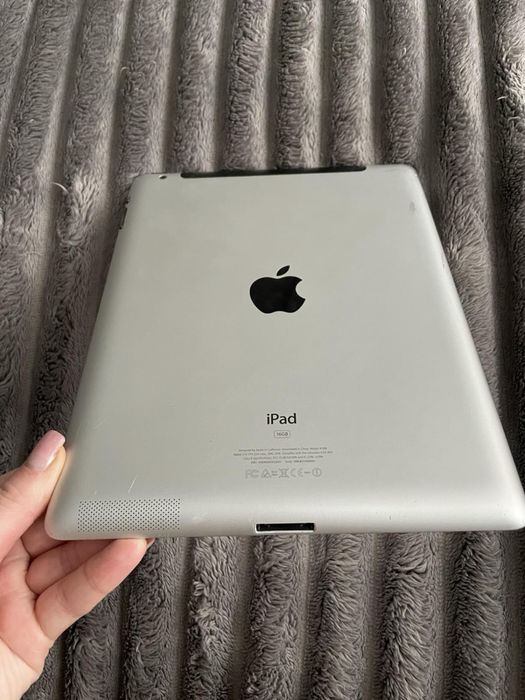 Продам iPad 2 заблокований