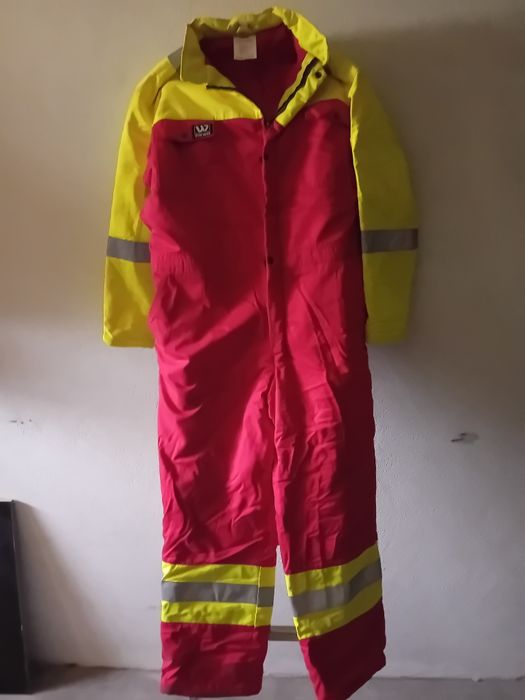 Fato macaco - Frio intenso