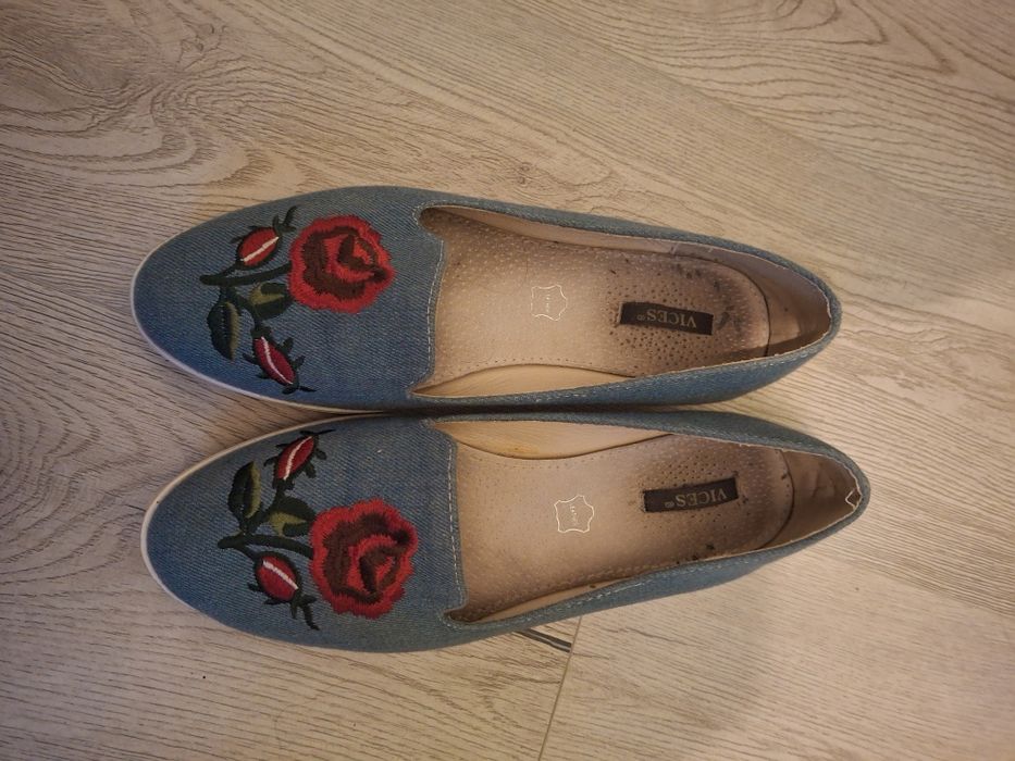 Niebieskie lordsy r. 39