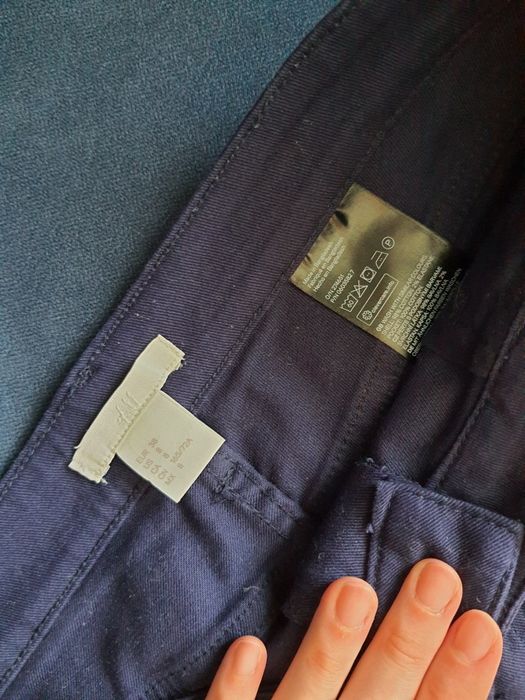 Spodenki granatowe H&M M 38 Basic