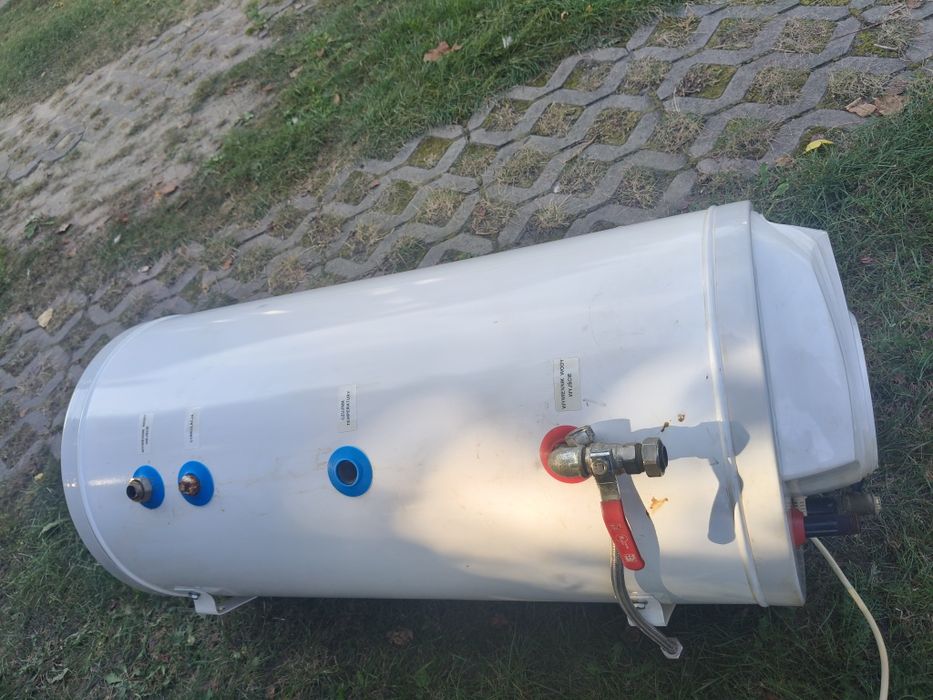 Bojler wymiennik podgrzewacz dwuplaszczowy Elektromet  Venus plus 100l