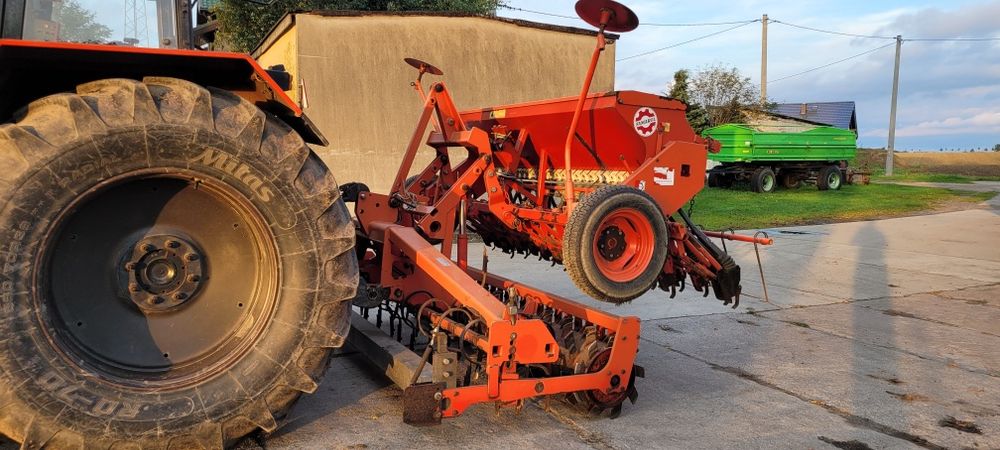 Agregat uprawowo siewny Famarol siewnik agregat