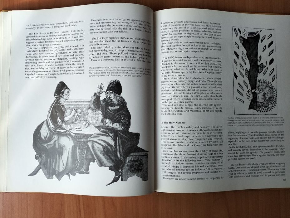The tarot: Art, mysticism, and divination by Sylvie Simon.ТАРО.1000грн