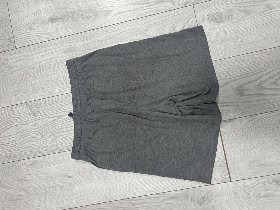 Оригінальні шорти найк