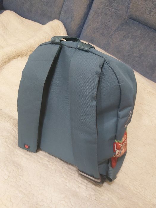Фирменный обалденный рюкзачок б.у.в отличном состоянии.