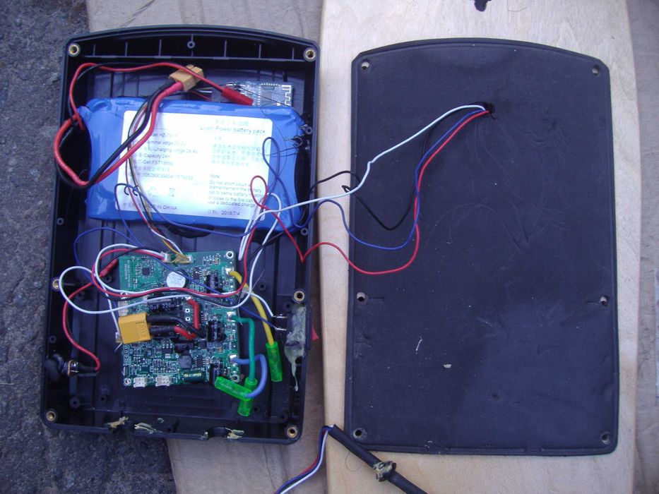 Электроскейт 24v (не комплектный,желательно в сборе) без мотор-колеса