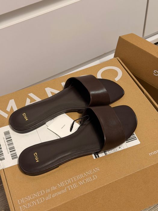 Коричневі тапки mango 40