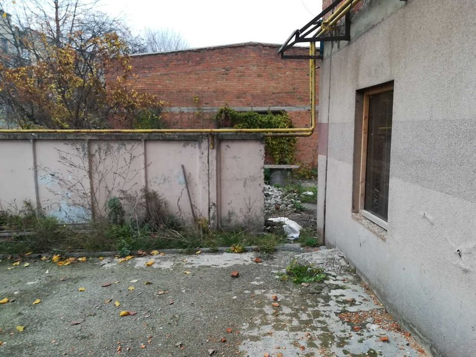 Продаж нежил. приміщення 109,5 м2 в смт.Десна Вінницької обл  34600$