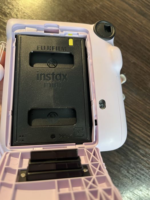 Instax mini 12 Фотоаппарат