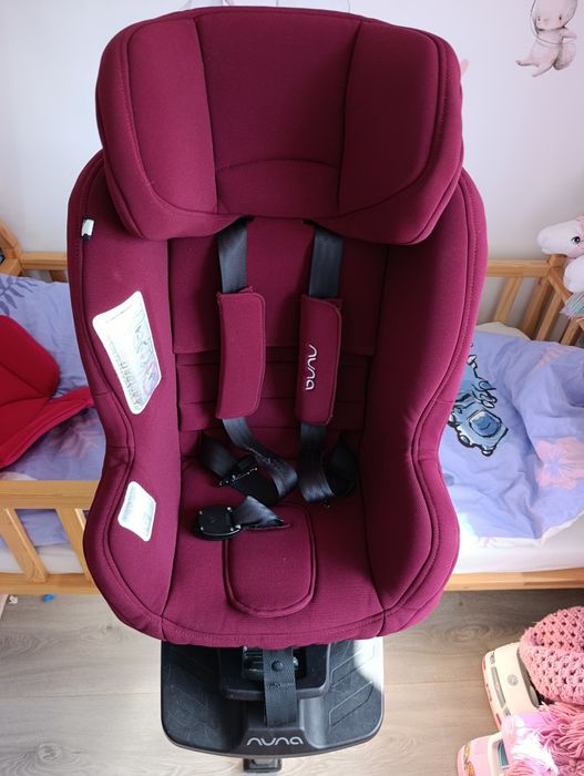 Obrotowy fotelik samochodowy  ISOFIX