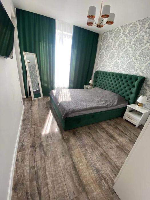 Продаж 2 кімн.квартира 110 м² 5/5 ц. Брюховичі 140000$
