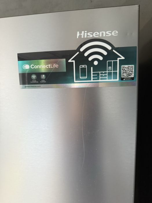 Холодильник Hisense