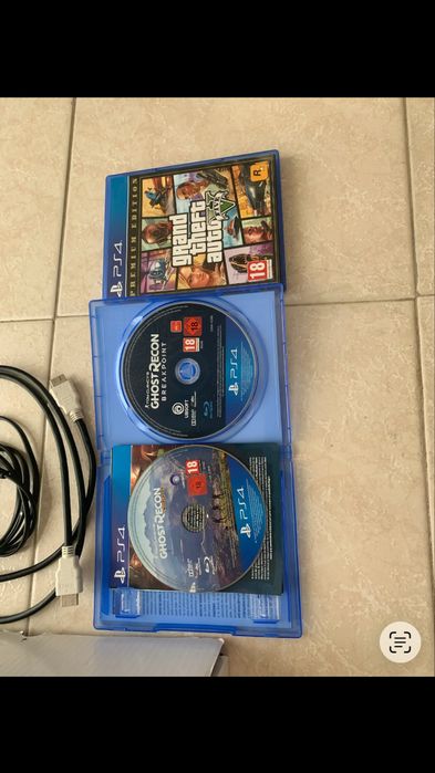 PlayStation 4 Slim 1TB (modelo CUH-2216B)+ 3 jogos