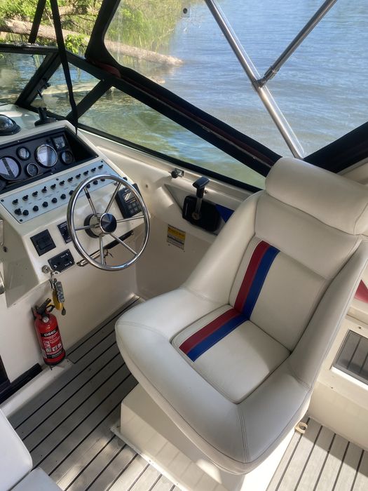 Jacht łódz motorowa century mirada nie bayliner + przyczepa