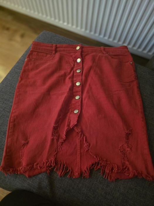 Spódniczka czerwona