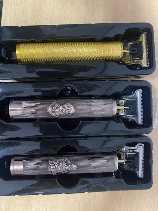 Maquina aparar cortar cabelo ou barba