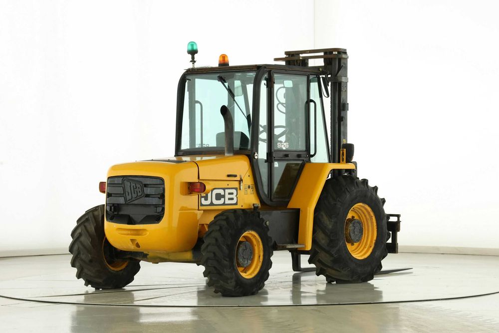 Дизельний навантажувач JCB 926-4 повний привід 4 х 4, кара , погрузчик
