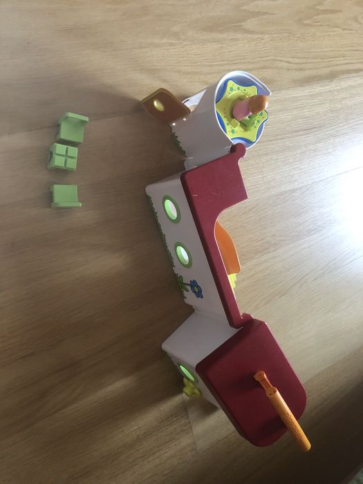 Casa creche portatil Playmobil