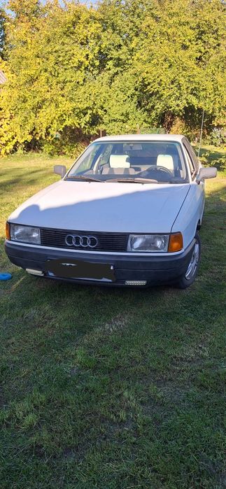 Audi 80