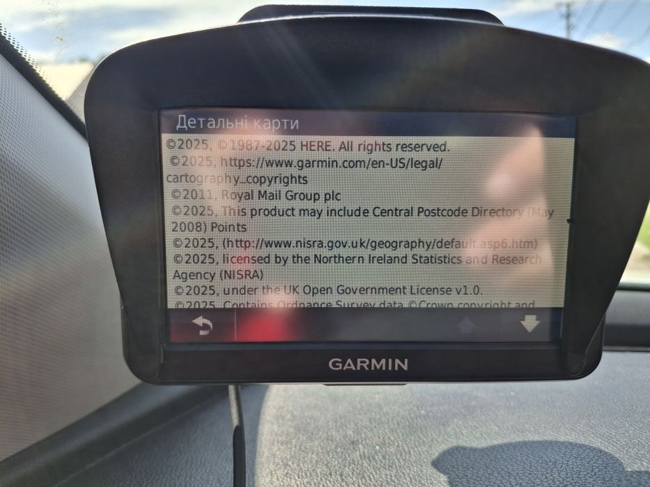 GPS навігатор Garmin Nuvi 50