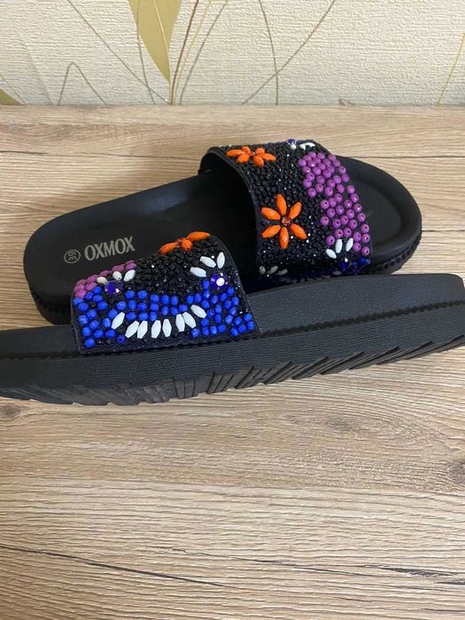 Шлепки босоножки. Новые