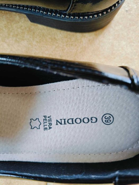 Buty damskie, mokasyny,  39, czarne, prawie nowe