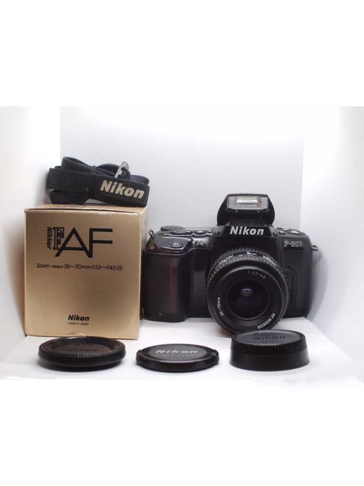 Nikon F-601 + Nikkor AF 35-70 f/3.3-4.5
