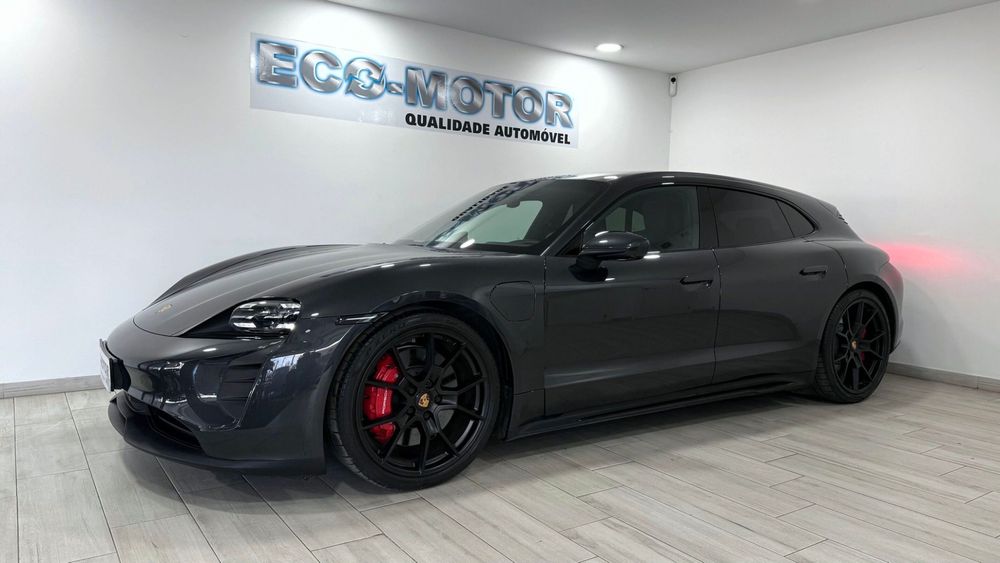 Porsche Taycan Sport Turismo GTS