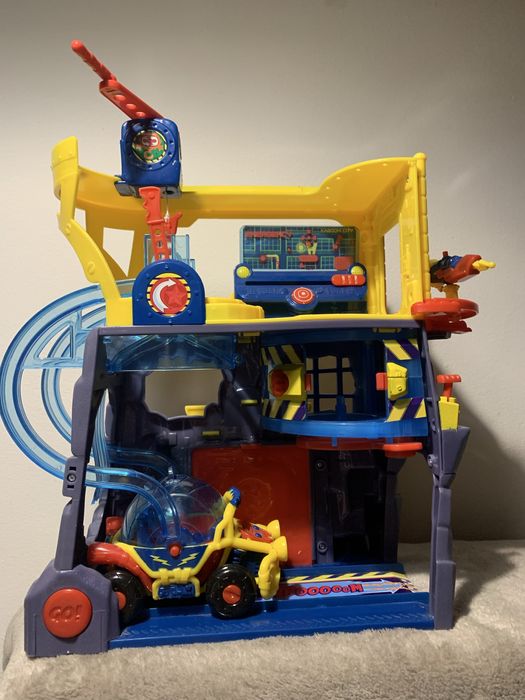 Продам ігровий набір Super Things