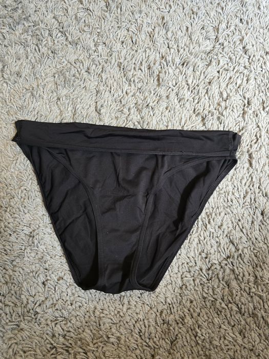 Parte de baixo biquini preto  L