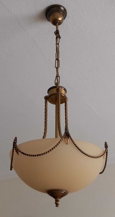 Conjunto Candeeiros de Mesa e Tecto