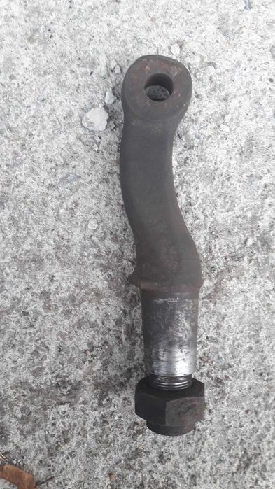 Продам рычаг поворотный