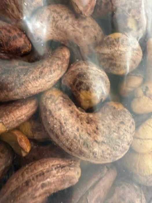 Кешью жареный соленый W180  Кешью смажений солоний опт